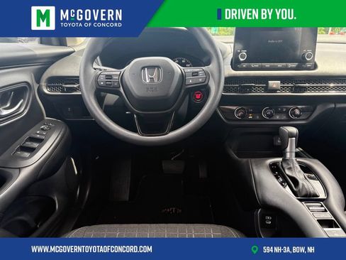 Used 2025 Honda HR-V LX image 24