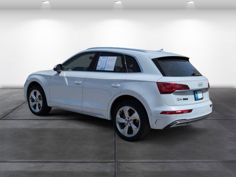 Used 2021 Audi Q5 Prestige image 3