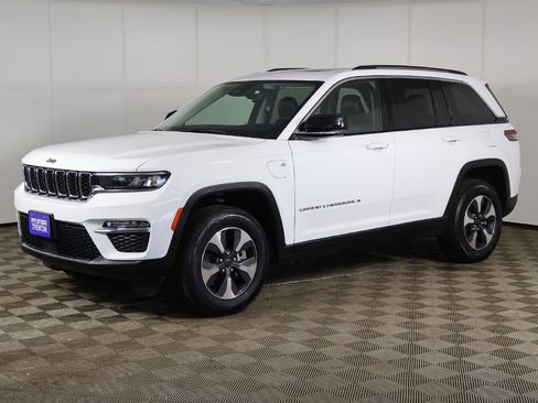 Used 2022 Jeep Grand Cherokee Limited 4xe AWD/4WD image 10