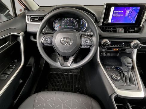 Used 2023 Toyota RAV4 XLE w/ Protection Package (TMS) image 8
