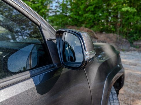 Used 2021 Toyota Tacoma TRD Sport w/ Technology Package RWD image 12