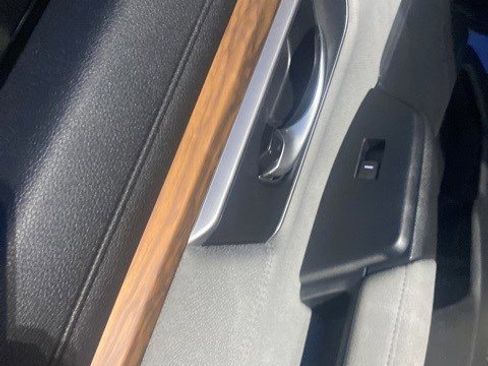 Used 2020 Honda CR-V EX image 21