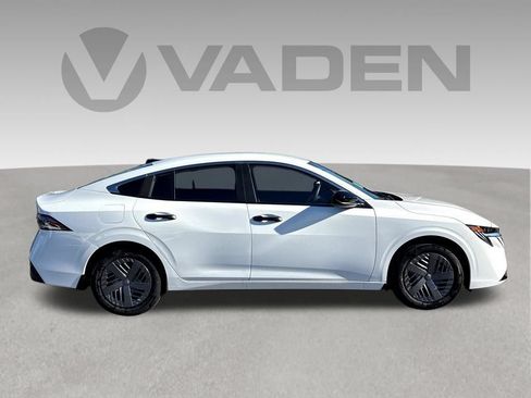 New 2026 Nissan Sentra SV w/ SV Convenience Package FWD image 30