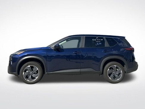 Used 2025 Nissan Rogue SV FWD image 7
