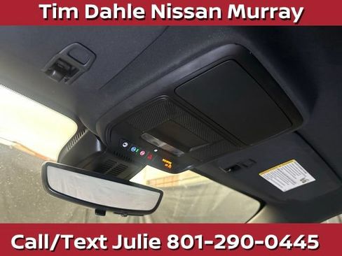 Used 2025 Chevrolet Equinox LT w/ Convenience Package II AWD/4WD image 32