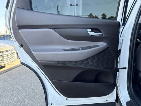 Used 2020 Hyundai Santa Fe SEL image 25