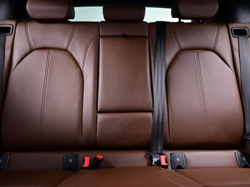 Used 2024 Alfa Romeo Stelvio Ti w/ Active Assist Plus Package image 17