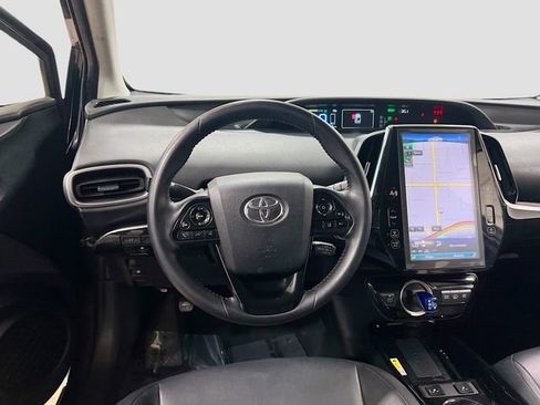 Used 2020 Toyota Prius Prime XLE FWD image 22