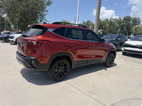 Certified 2025 Kia Seltos X-Line AWD/4WD image 4