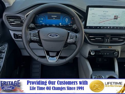 New 2024 Ford Escape SE w/ PHEV Premium Package FWD image 11