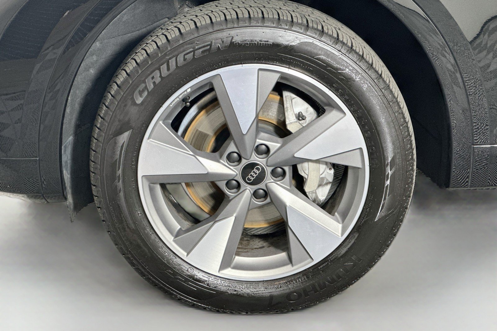 Used 2023 Audi Q5 2.0T Premium AWD/4WD image 11