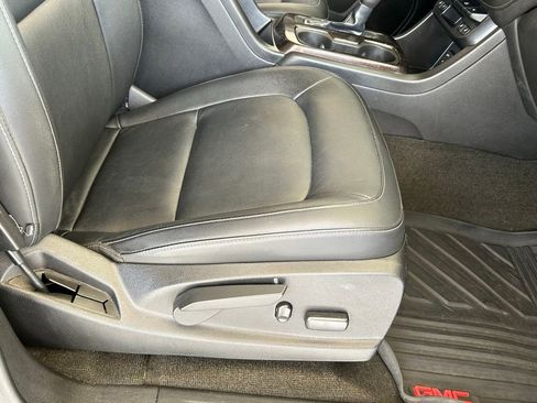 Used 2015 GMC Canyon SLT image 44