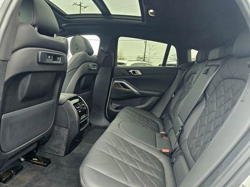 Used 2023 BMW X6 xDrive40i w/ Premium Package image 23