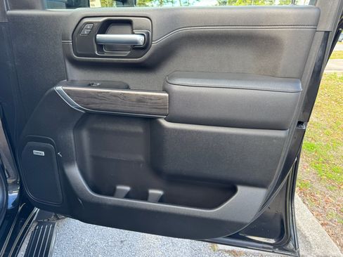 Used 2022 Chevrolet Silverado 3500 LTZ w/ LTZ Premium Package image 38