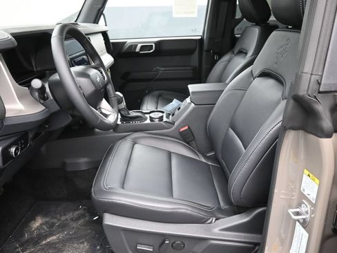 New 2026 Ford Bronco Outer Banks AWD/4WD image 20