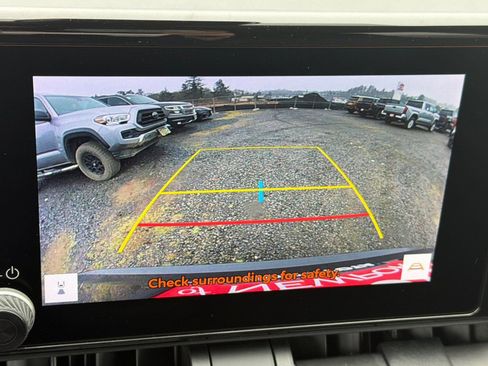 Used 2023 Toyota RAV4 XLE image 16