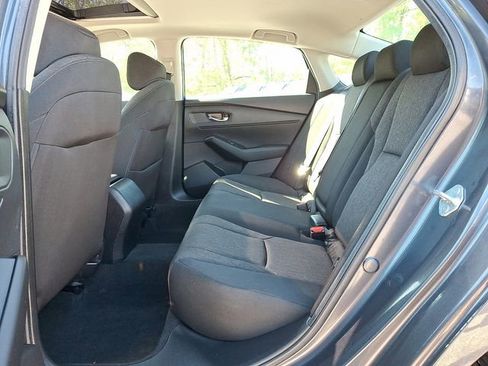 Used 2023 Honda Accord EX image 10