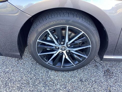 Used 2024 Toyota Camry SE image 32