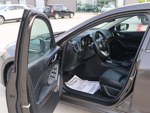 Used 2014 MAZDA MAZDA3 i Grand Touring image 18