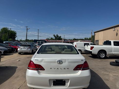 Used 2008 Toyota Avalon XLS FWD image 32