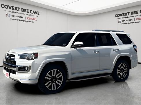 Used 2020 Toyota 4Runner Limited image 3