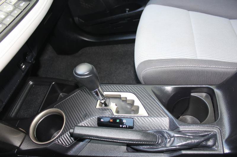 Used 2015 Toyota RAV4 XLE AWD/4WD image 30