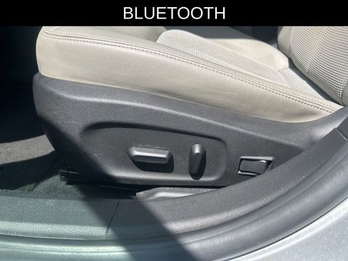 Used 2016 Buick Verano Convenience FWD image 9