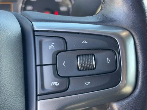 Used 2022 Chevrolet Silverado 2500 LTZ w/ LTZ Convenience Package image 18