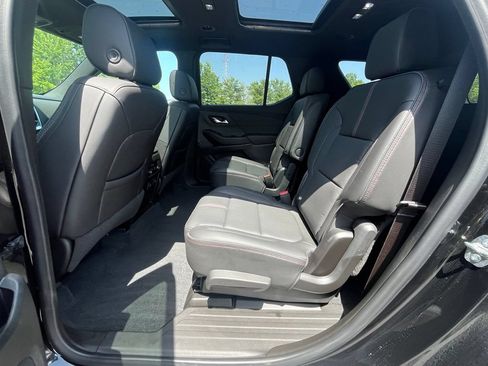 Certified 2022 Chevrolet Traverse RS AWD/4WD image 16
