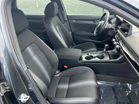 Used 2024 Honda Civic Sport image 28