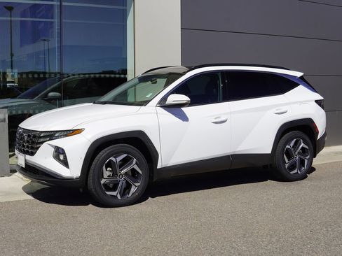 Used 2022 Hyundai Tucson Limited image 3