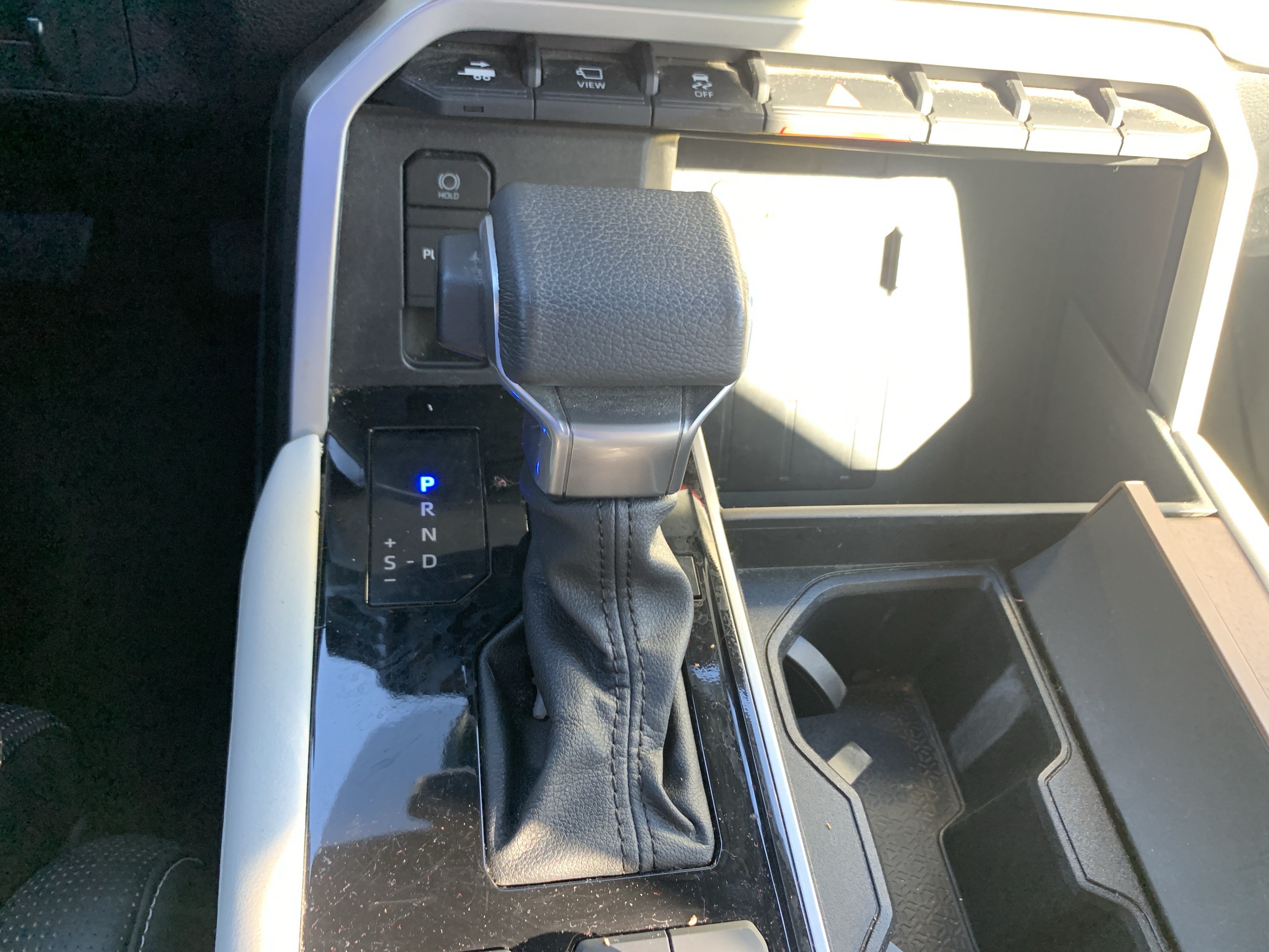 Used 2024 Toyota Sequoia Capstone AWD/4WD image 26