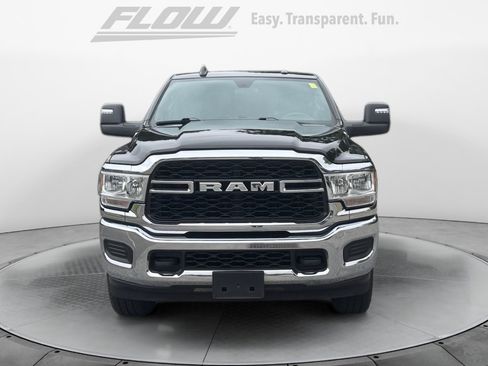 Used 2024 RAM 2500 Tradesman w/ Chrome Appearance Group AWD/4WD image 2