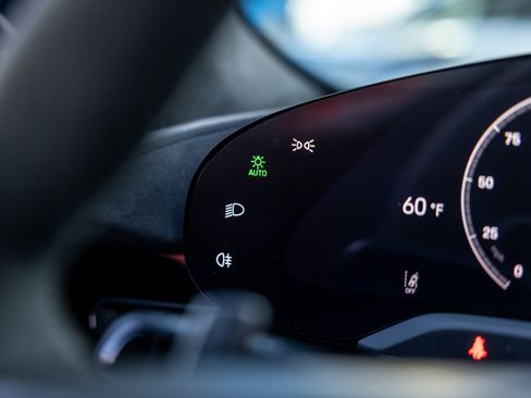 New 2025 Porsche Taycan Turbo GT image 39