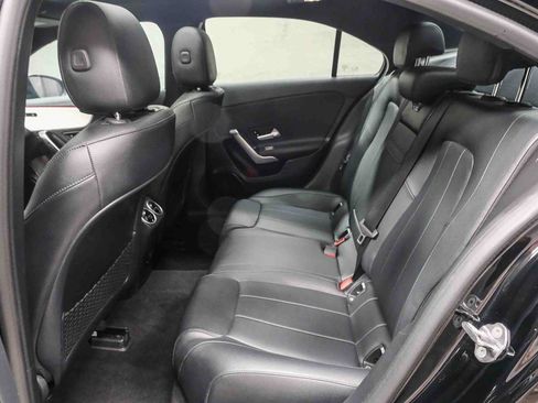 Used 2022 Mercedes-Benz A 220 image 23