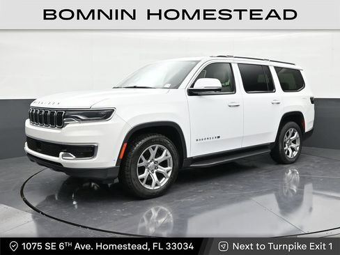 Used 2022 Jeep Wagoneer Series I w/ Convenience Group I image 1