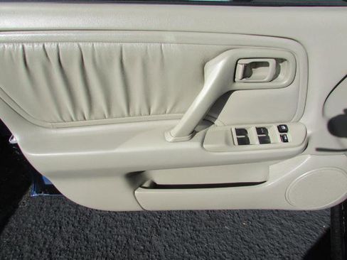 Used 2000 INFINITI G20 image 7