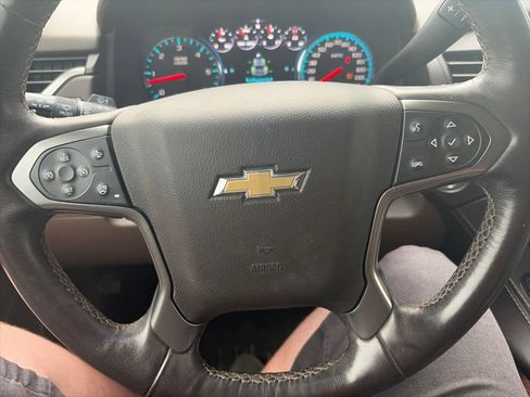 Used 2017 Chevrolet Suburban Premier AWD/4WD image 24