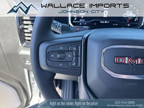 Used 2025 GMC Sierra 1500 AT4X AWD/4WD image 32