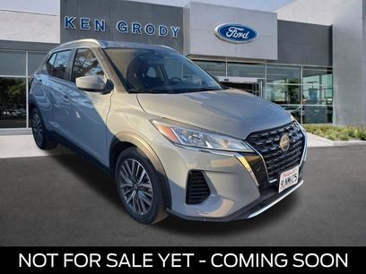 Used 2021 Nissan Kicks SV