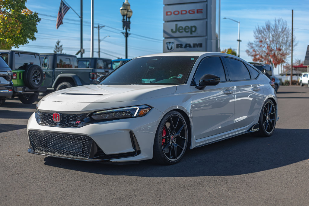 Used 2025 Honda Civic Type R image 4