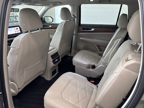 New 2026 Volkswagen Atlas SE AWD/4WD image 16
