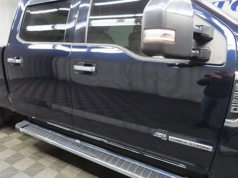 Used 2022 Ford F250 XLT w/ XLT Premium Package image 29