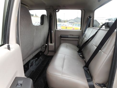 Used 2009 Ford F250 XL image 18