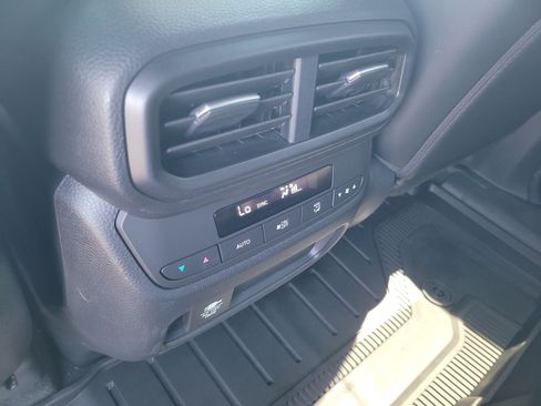 Certified 2025 Honda Pilot TrailSport image 27