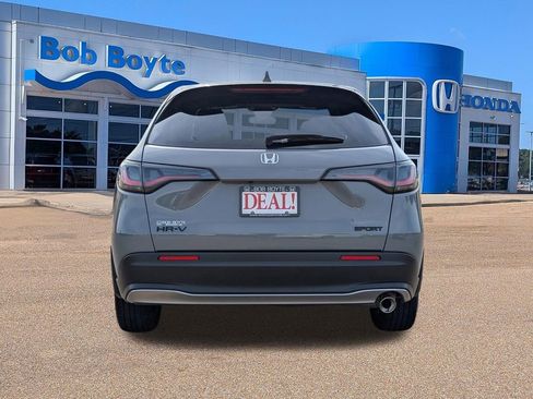 Used 2026 Honda HR-V Sport image 4