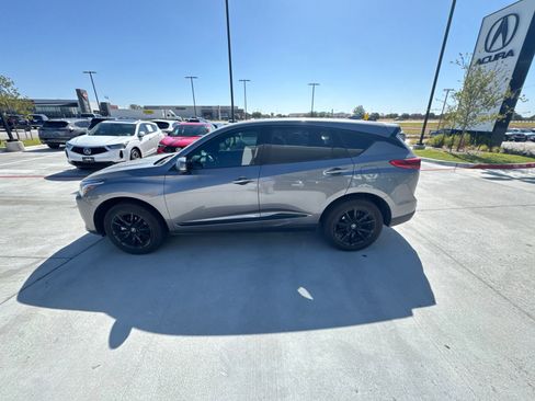 Used 2025 Acura RDX SH-AWD image 5
