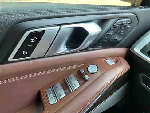 Used 2024 BMW X7 M60i w/ Executive Package AWD/4WD image 13