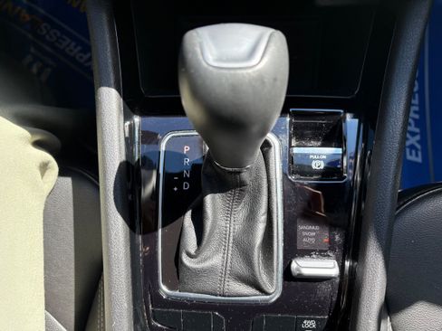 Certified 2025 Jeep Compass Limited AWD/4WD image 24