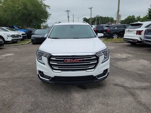 Used 2024 GMC Terrain SLT FWD image 5